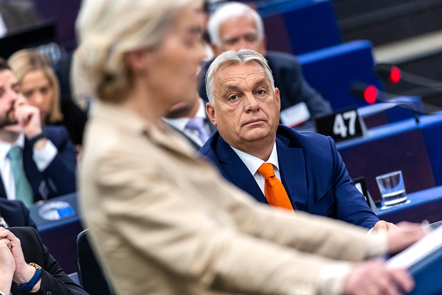    © CHRISTOPHE PETIT TESSON/EPA/ТАСС