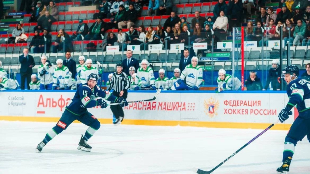    Хоккейный клуб «Югра» поднялся на вторую строчку турнирной таблицы ВХЛ после домашней встречи