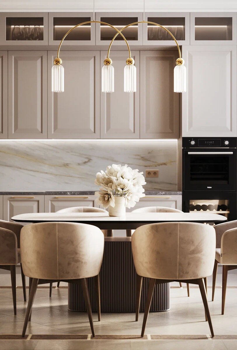 В одном из наших проектов в ЖК River Park мы сделали мраморные столешницу и кухонный фартук.