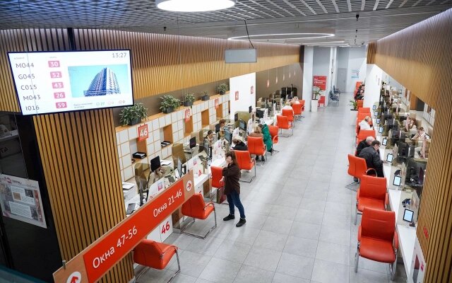 Заменить ВУ в МФЦ можно независимо от места постоянной регистрации владельца прав и места их выдачи (Фото: Александр Авилов / Агентство «Москва»)