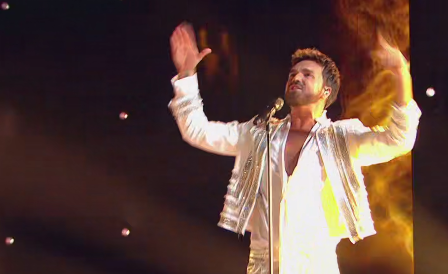 Кадр из шоу "Ну-ка, все вместе!" 21.11.25