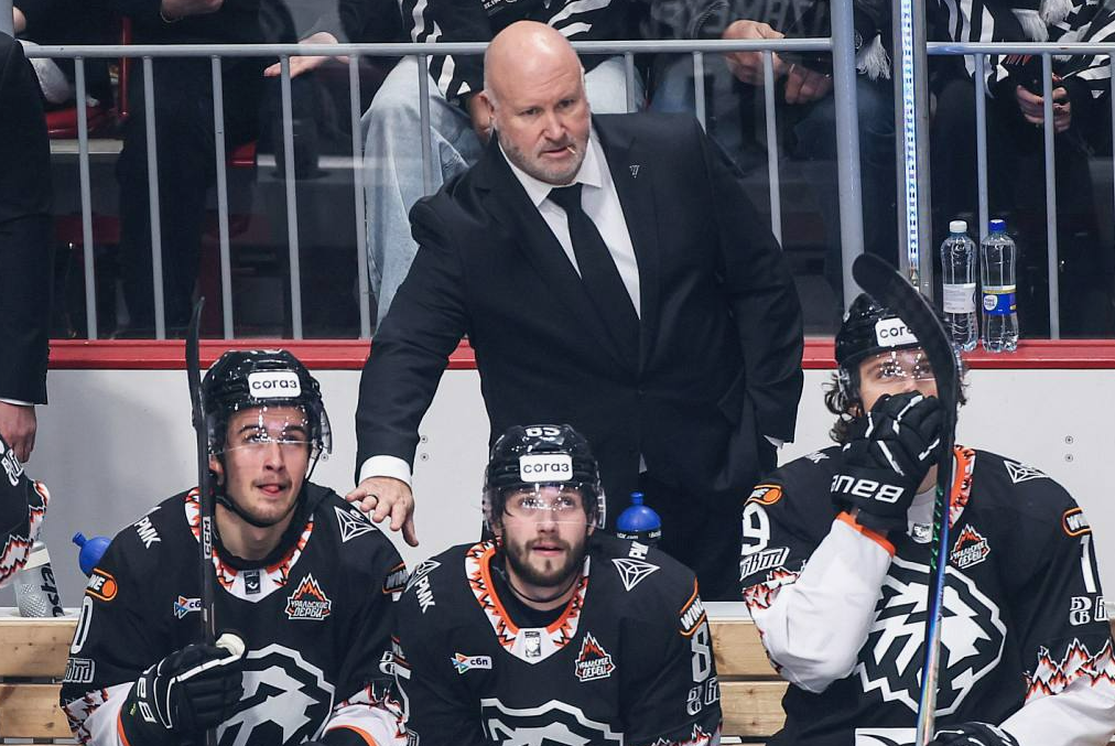 Бенуа Гру покинул "Трактор" в разгар сезона. Фото: соцсети