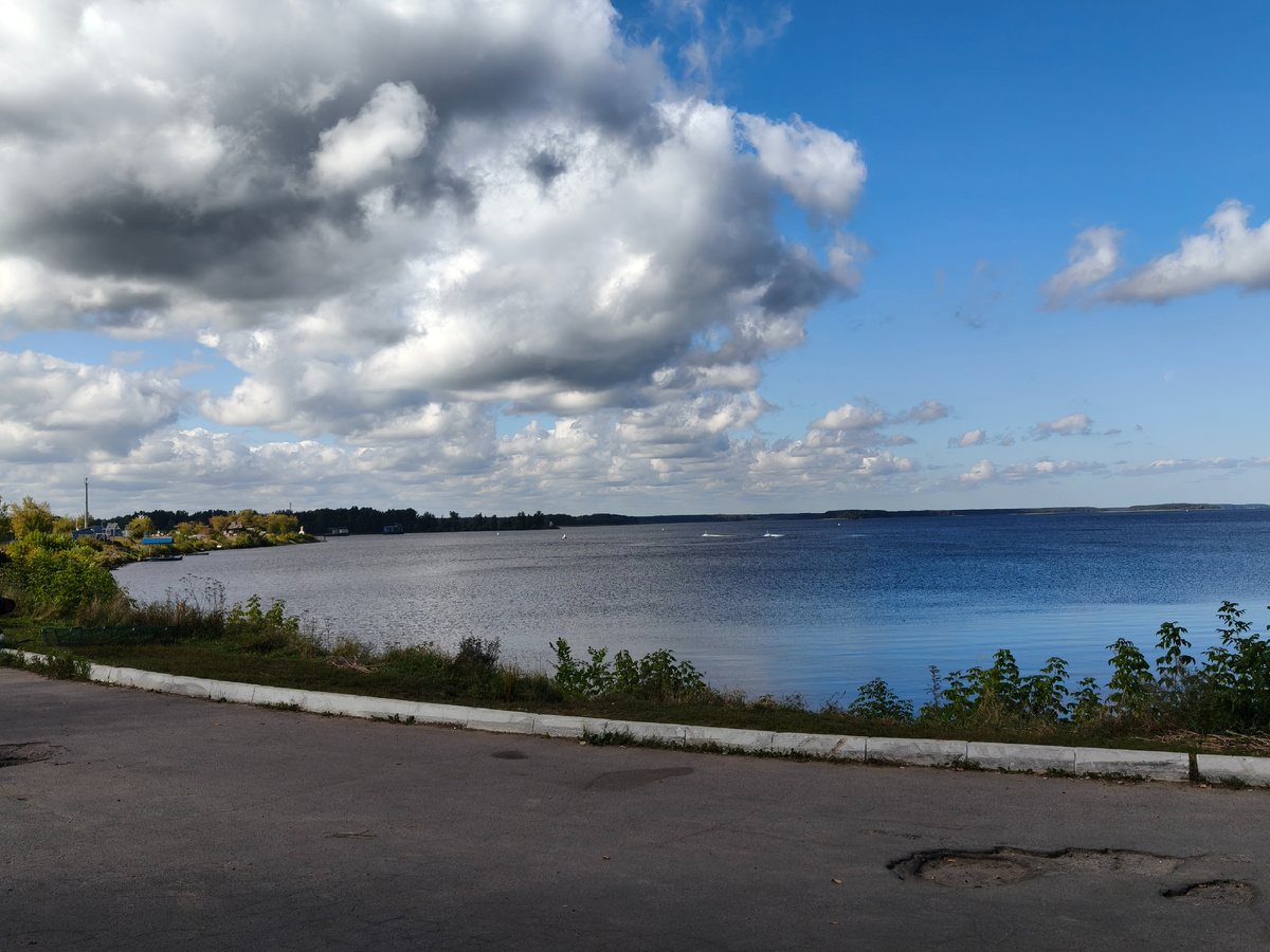 Иваньковское водохранилище. 12 сентября 2025 года.