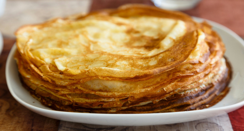    Тонкие ажурные блины, которые не рвутся: 3 секрета идеального теста, которые могут удивить даже опытных кулинаров - без потери вкуса