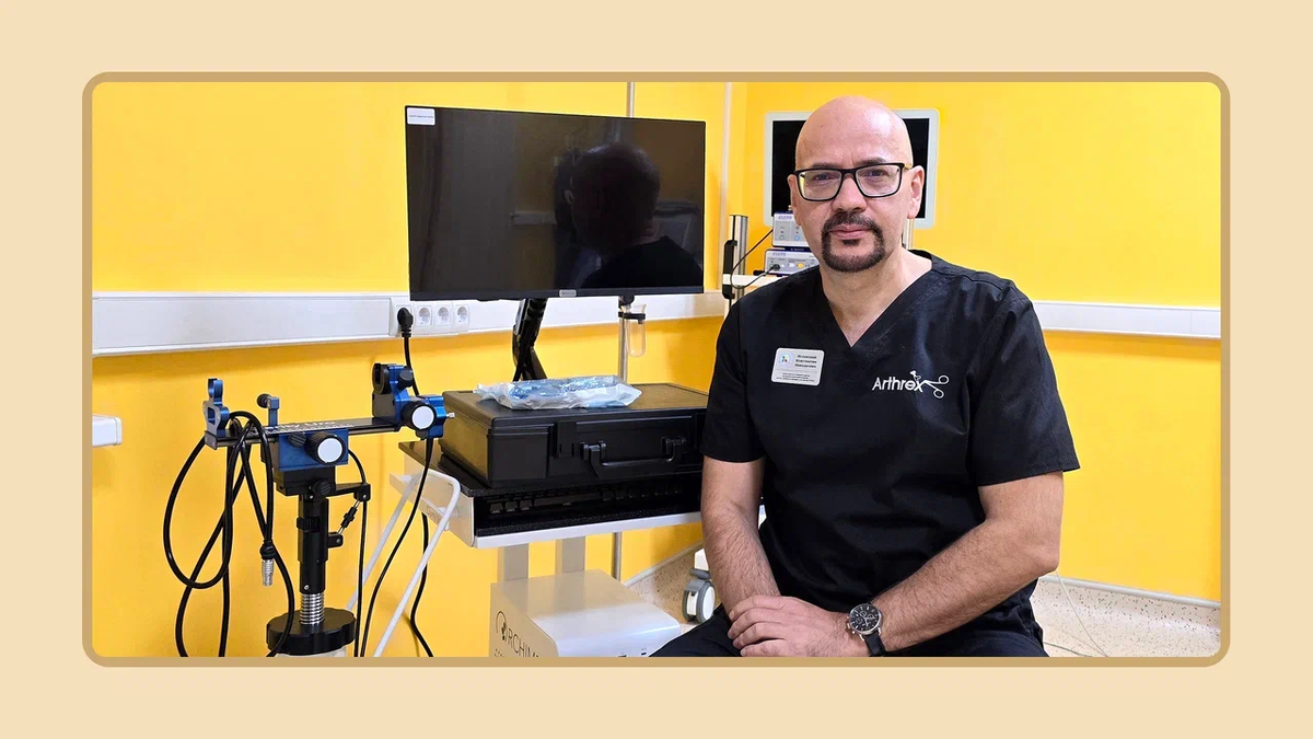 Мы поговорили с Истокским Константином Николаевичем, зам. главного врача по урологии, урологом, андрологом, онкологом, д.м.н., доцентом кафедры урологии УГМУ, чтобы разложить по полочкам главное: чем отличается биполярный ТУРП от лазерной энуклеации (в том числе на тулиевом лазере ЮМАКС), кому лазер жизненно важен, как долго стоит катетер, что на самом деле происходит с эрекцией и эякуляцией, и почему после операции нельзя «забывать» про ПСА.