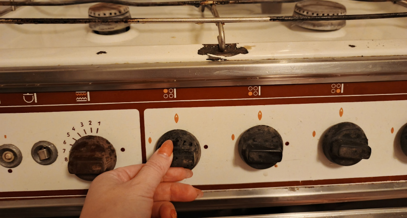    Секреты блестящей газовой плиты: как очистить легко и без лишних усилий