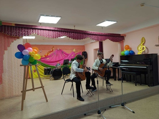    В детской школе искусств "Наша газета"