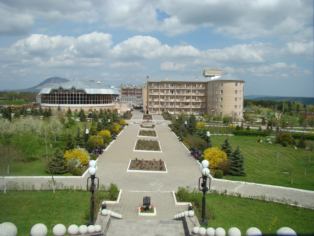 "Под небом голубым!". Санаторий Машук Аква - Терм. г.Железноводск. 