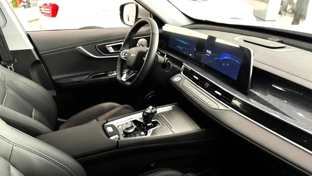 Салон кроссовера Tenet T7 / фото ДЦ «Интерпартнер» Ижевск  📷
