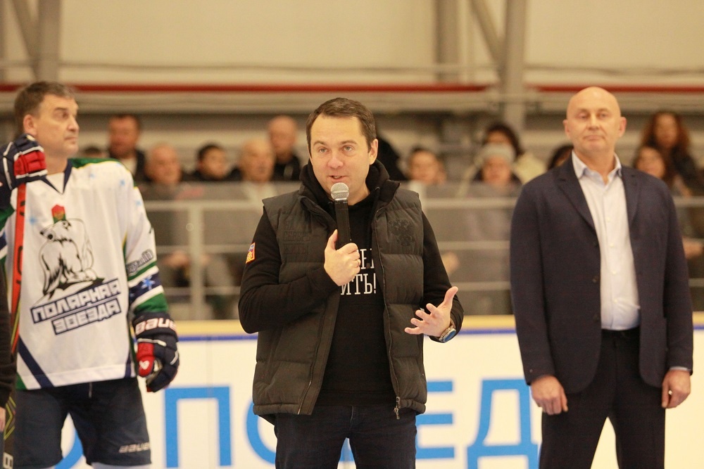    Губернатор Мурманской области Андрей Чибис: Рассчитываю, что здесь будут расти наши новые чемпионы / Алексей Михайлов / РГ