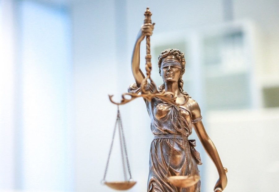     В Беларуси реально получить штраф за мат – судья объяснил, в каком случае