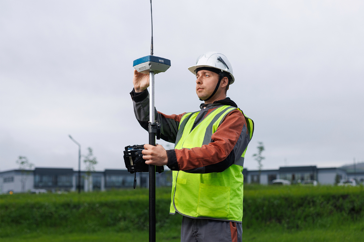 Евгений Косов, геодезист