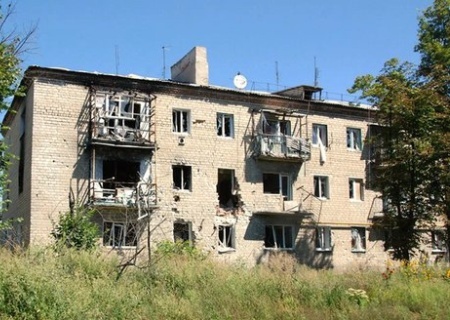    Жители посёлка Пески уже 11 лет не могут вернуться в свои дома. Власти ДНР их не видят?