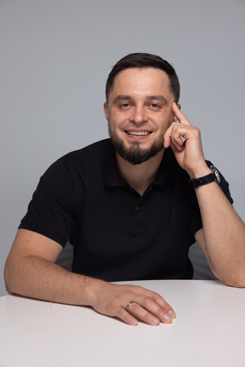 Фотография взята с сайта стоматологии Дмитрович Фэмили https://www.dmitrovich.ru/