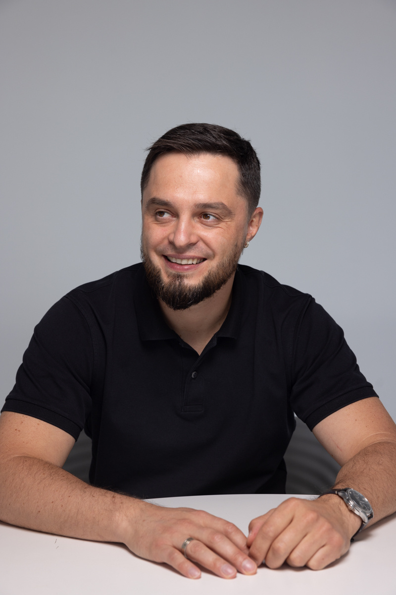 Фотография взята с сайта стоматологии Дмитрович Фэмили https://www.dmitrovich.ru/