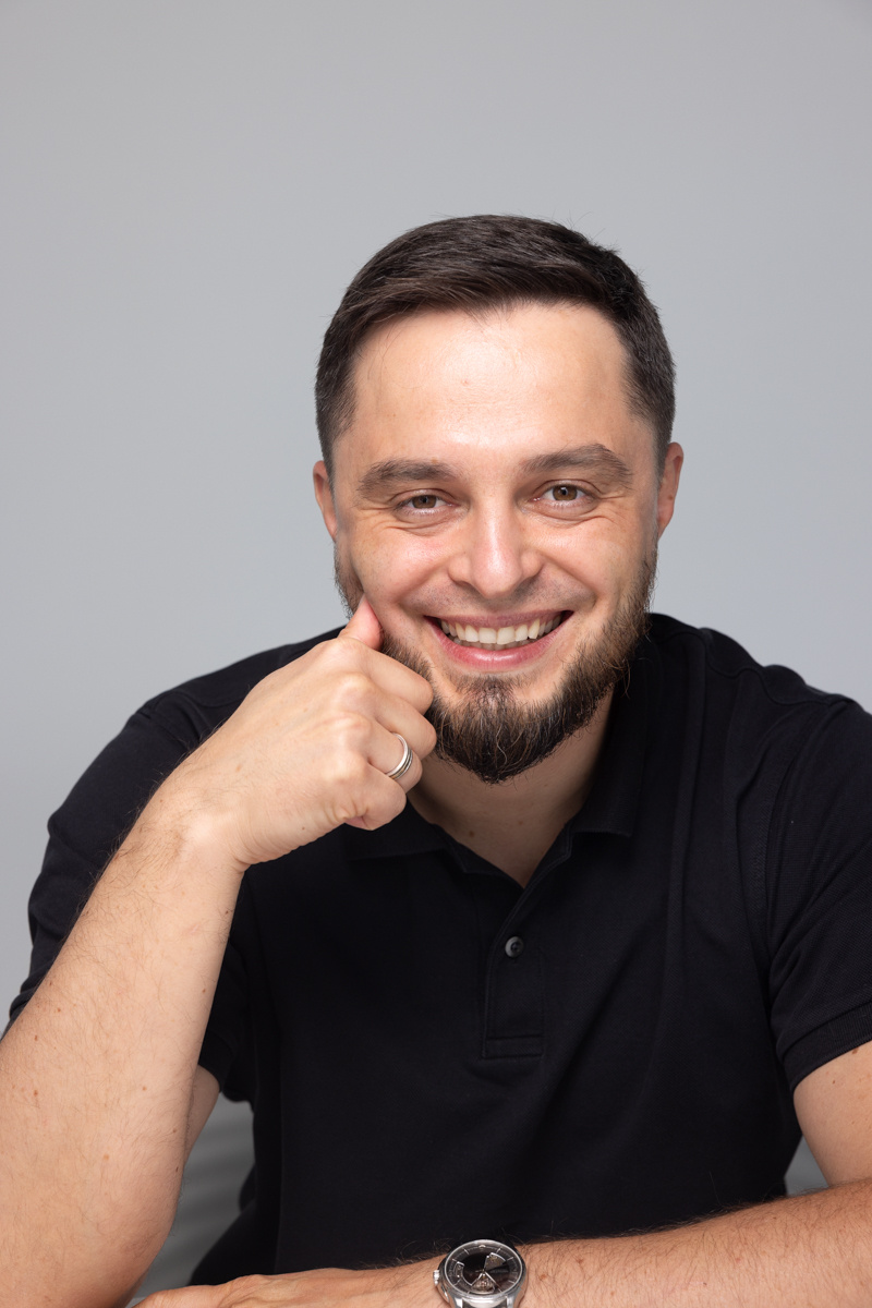 Фотография взята с сайта стоматологии Дмитрович Фэмили https://www.dmitrovich.ru/