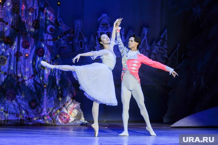     Три балетных и один театральный спектакль представят постановку «Щелкунчик»