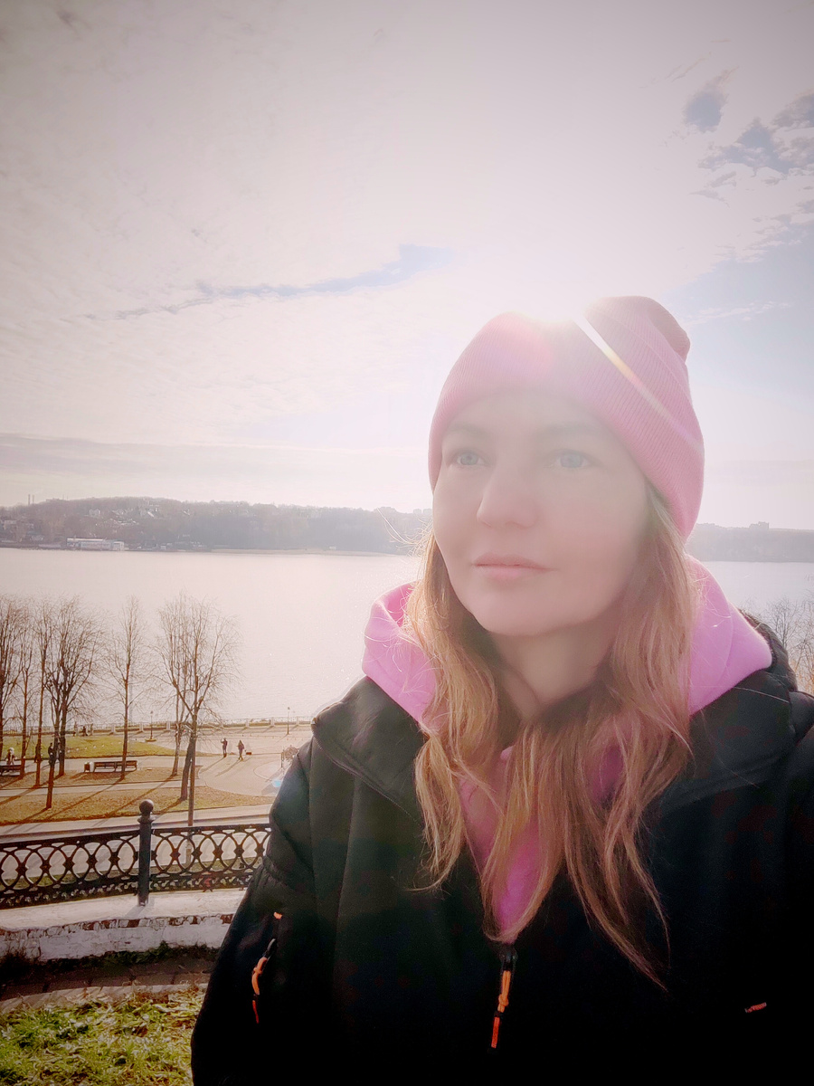 Ё-моё) Чакра открылась. Вон как светится макушка... НеуШто прозрела?)