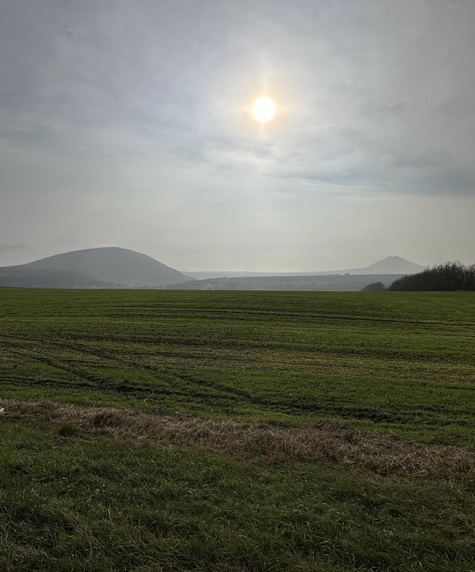 Юца и Джуца в осенней дымке