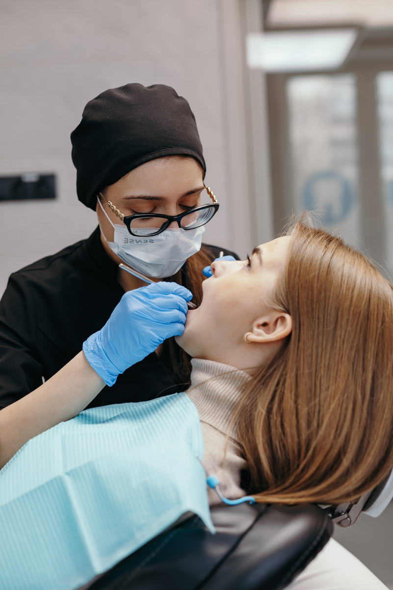 Фотография взята с сайта стоматологии Дмитрович Фэмили https://www.dmitrovich.ru/