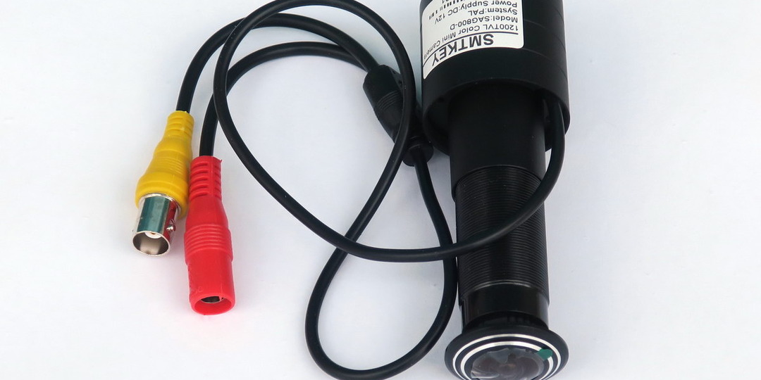 Видеоглазок для входной двери с удалённым монитором - как его сделать и для чего он нужен