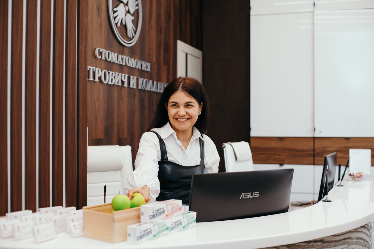 Фотография взята с сайта стоматологии Дмитрович Фэмили https://www.dmitrovich.ru/