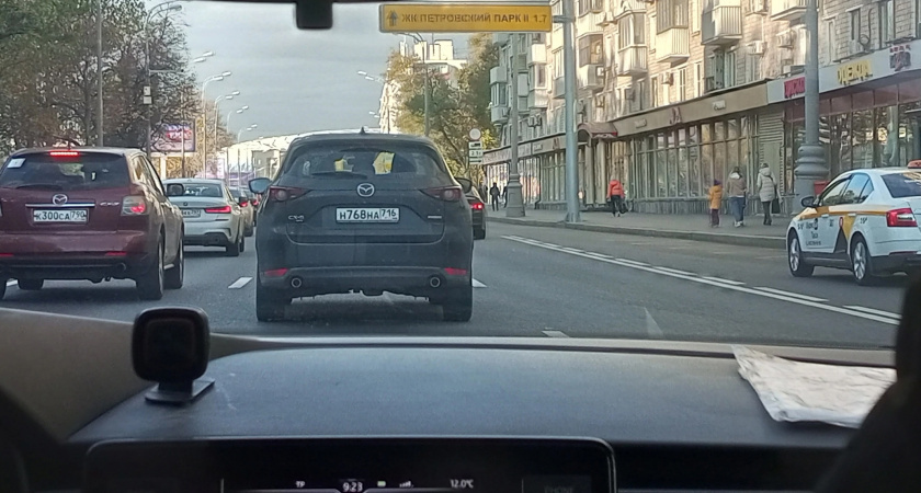    Как грамотно поступить, если на вас в лоб летит встречка: золотое правило для водителя - запомните раз и навсегда