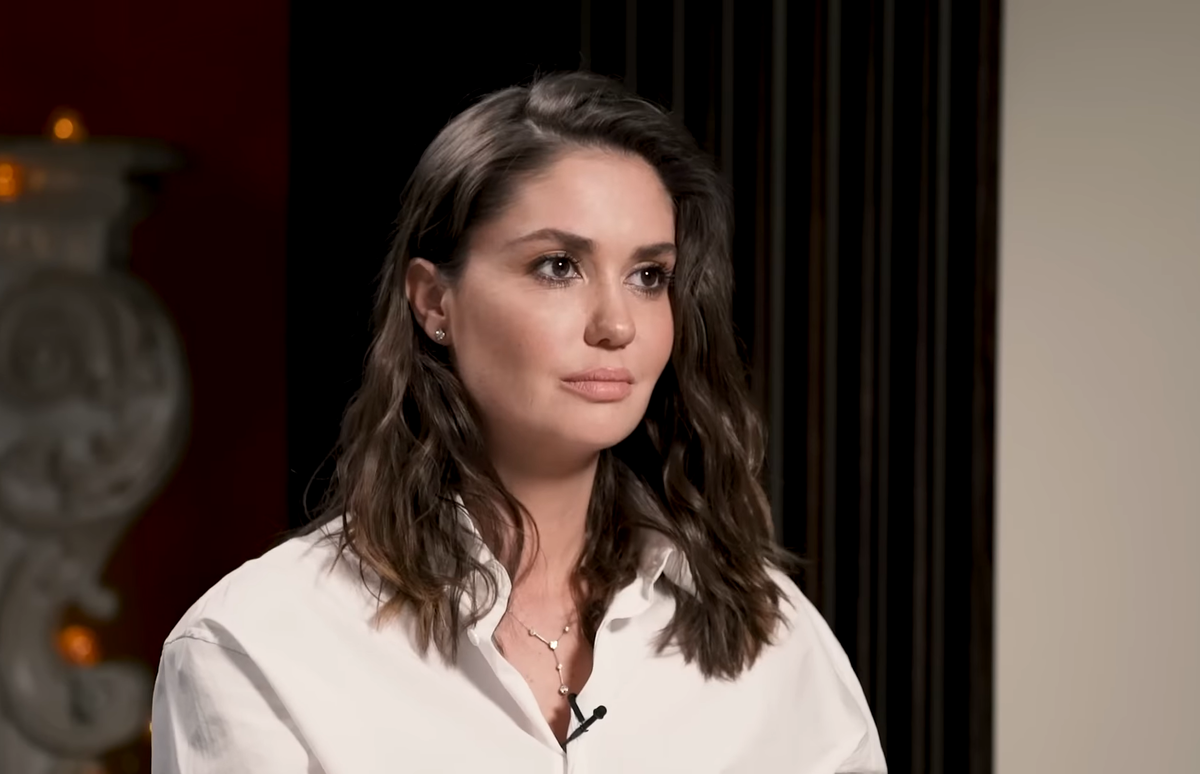 Агата Муцениеце. Фото: скриншот YouTube /@sobchak