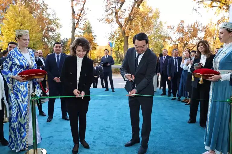    Открытый источник
