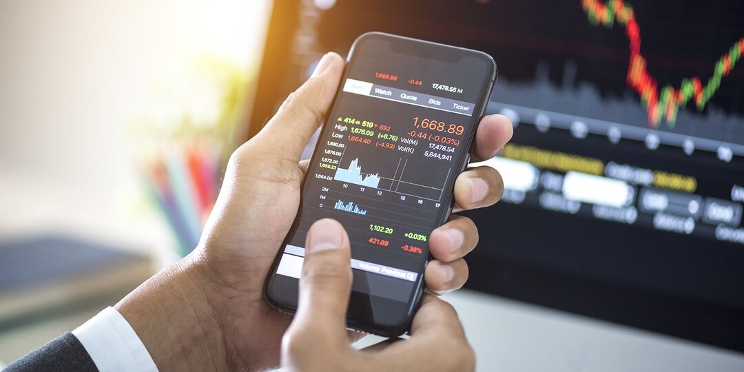 Можно ли анализировать финансовые показатели компаний в брокерских приложениях?