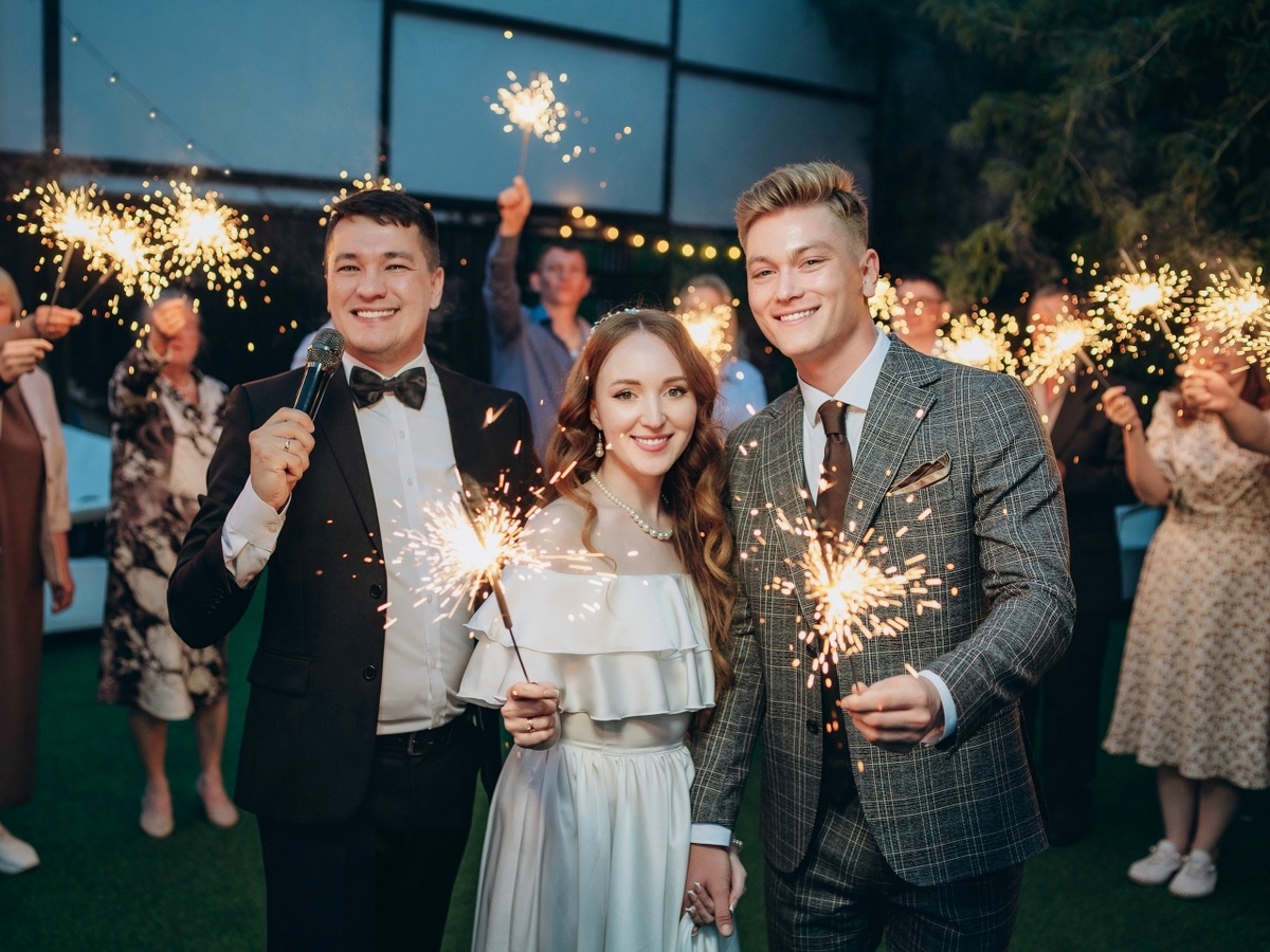 Андрей Рублев — свадебный ведущий в Новочебоксарске. Красивый стиль и яркая атмосфера.