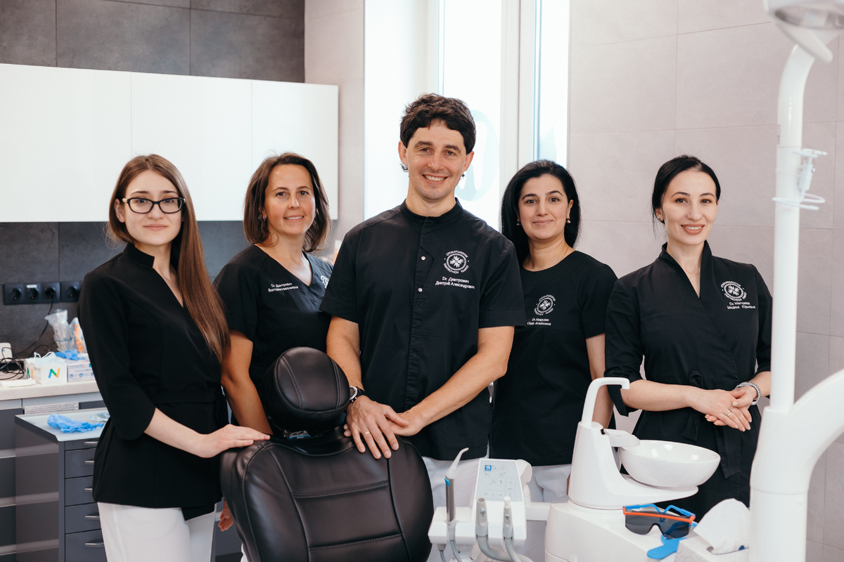 Фотография взята с сайта стоматологии Дмитрович Фэмили https://www.dmitrovich.ru/