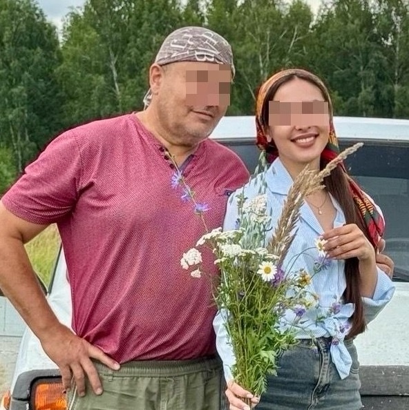 Погибший Ринат вместе со своей дочерью