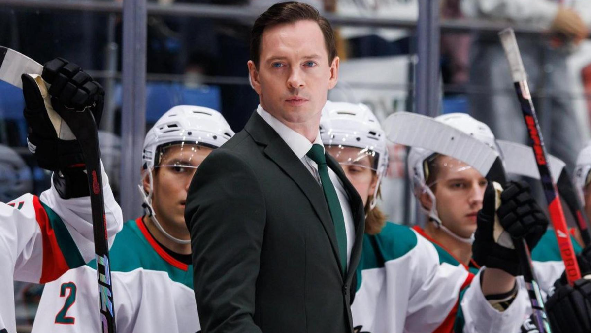    Александр Соколовский. Кадр из сериала «Молодежка. Новая смена» (2 сезон)