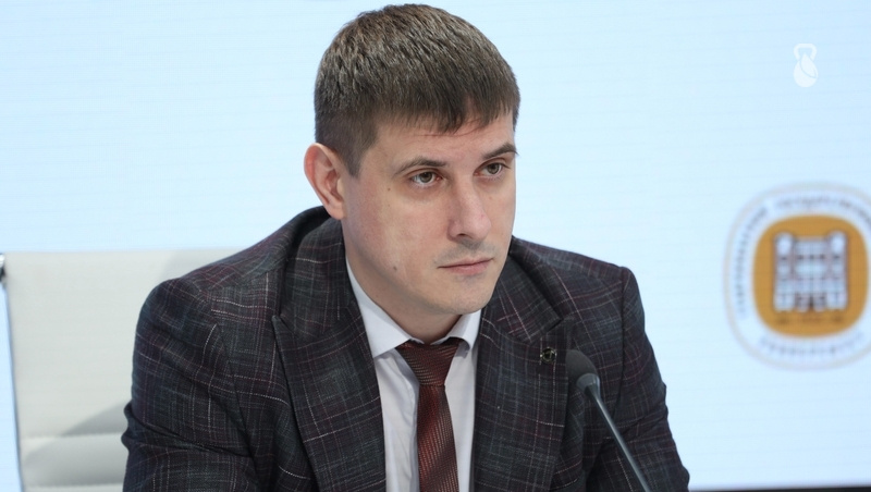    Руководитель Государственной жилищной инспекции Ставропольского края Артём Осинний Фото: Валерия Алтухова / / ИА «Победа26»