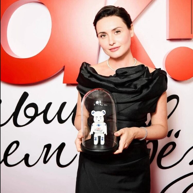 ФОТО: Instagram Елены Вакуленко (запрещенная в России соцсеть; принадлежит компании Meta, признанной экстремистской организацией и запрещенной в РФ)📷
