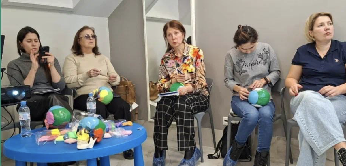 В пятницу прошёл очередной очередной очный курс на базе клиники «Чудо доктор»: «Ботулинотерапия в лечении бруксизма, болевых синдромов в области жевательных мышц в неврологической и стоматологической практике»