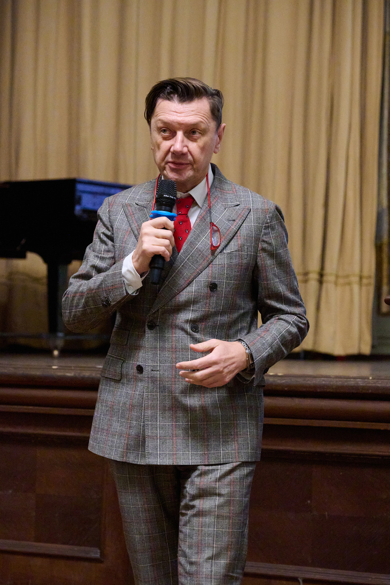 К.Н. Гаврилин заведующий кафедрой истории искусства и гуманитарных наук РГХПУ им. С.Г. Строганова