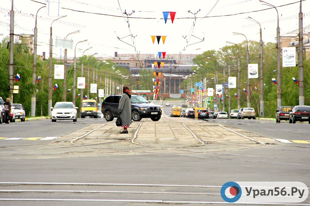    Прогноз: В ближайшие годы население Орска продолжит сокращаться и к 2028 году уменьшится еще на 5 тыс. человек