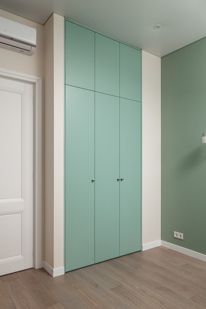 Оттенки зелёного в интерьере. Мебель - ателье "Сунгирь" 