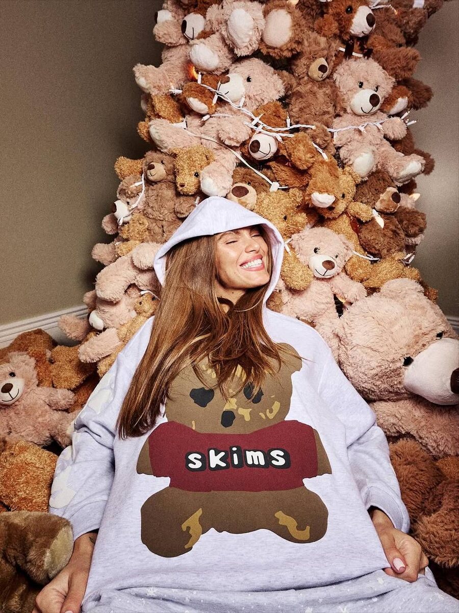    Дочь Ким Кардашьян Норт Уэст снялась в кампании Skims (фото 3)