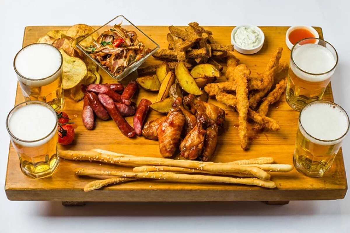    В Твери производитель «превратил» острые крылышки в рыбные закуски к пиву