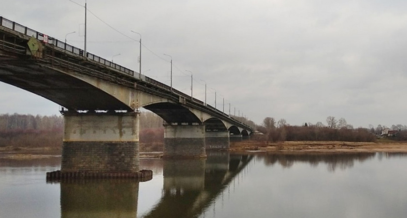    В Кирове проверка прокуратуры заставила хозяина теплохода устранить нарушения
