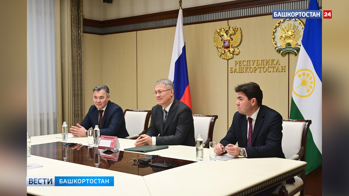    Радий Хабиров встретился с новым главой Башкортостанской митрополии владыкой Филаретом