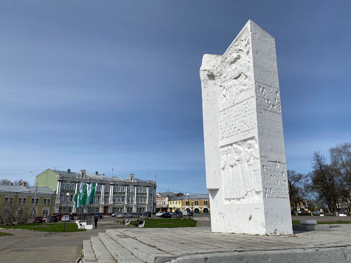 Площадь Революции в Вологде