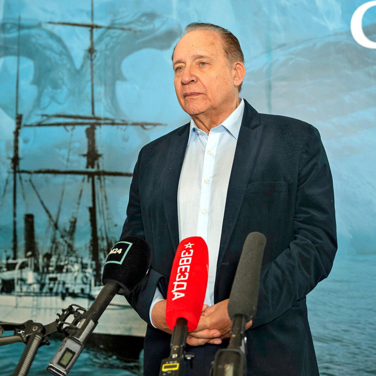    Композитор, народный артист России Максим Дунаевский Яна Булаш