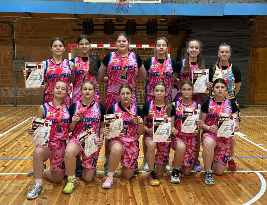Подведены итоги Кубка Великих Лук по баскетболу среди женщин
Фото: Федерация баскетбола Великих Лук