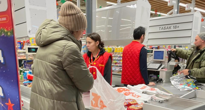    Новый завоз в «Светофор», который мгновенно разбирают: обзор новинок с заманчивыми ценами — от текстиля до экзотики.