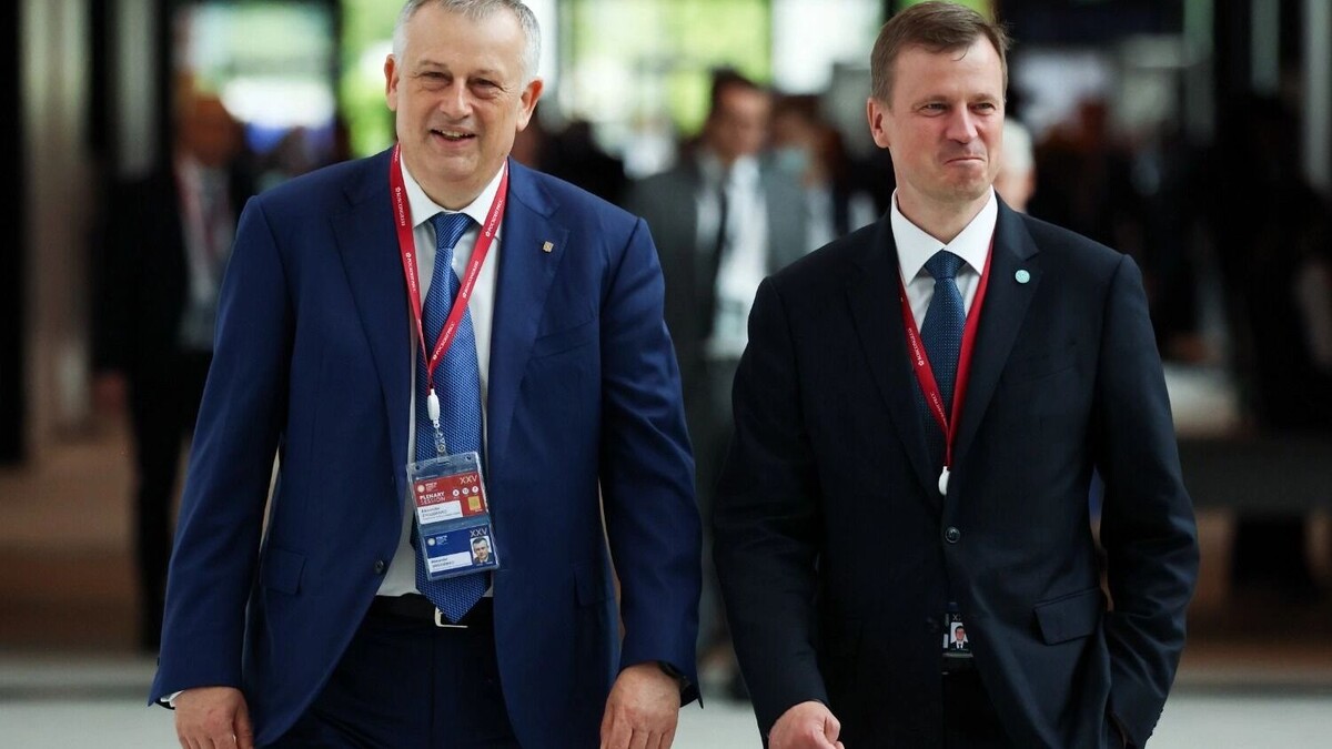 Александр Дрозденко на Петербургском международном экономическом форуме. Фото: Вячеслав Прокофьев. ТАСС