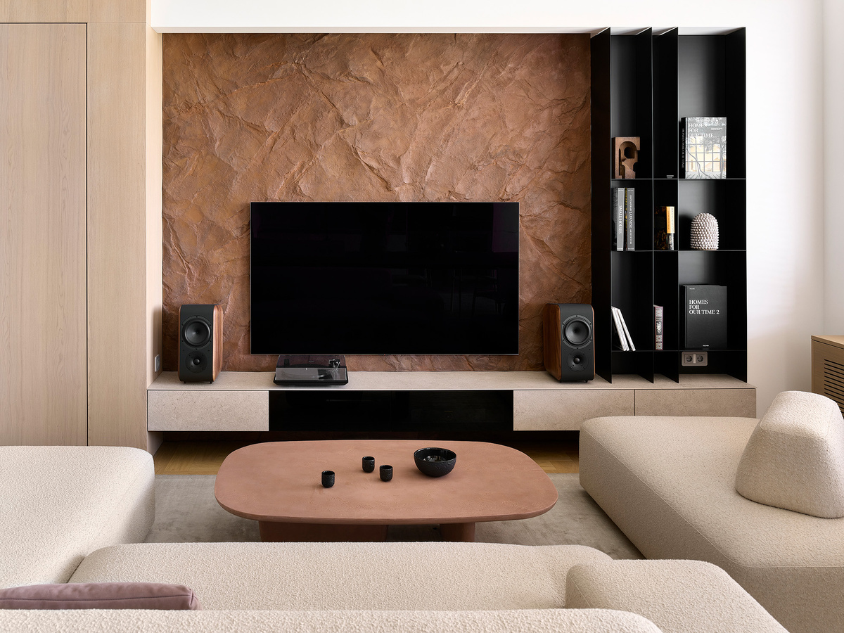 Интерьер в стиле quiet luxury с натуральными материалами